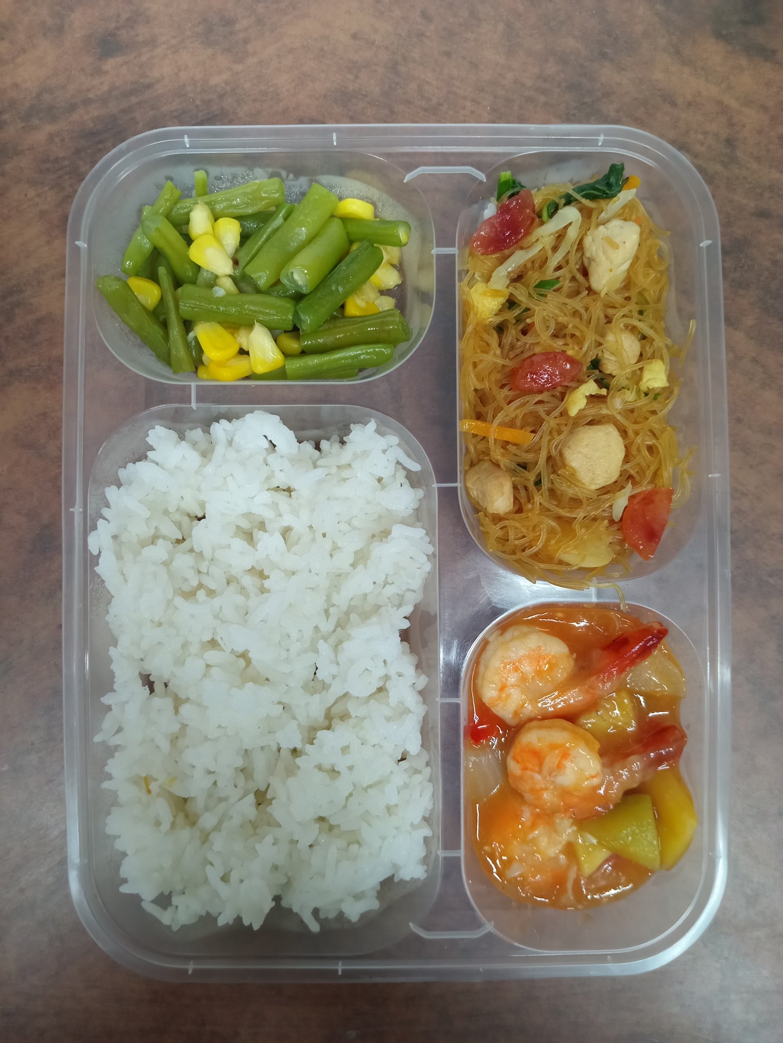NP, Udang Asam Manis, Tumis Buncis, Bihun Grg